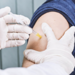 亞伯達省宣布免費為醫護人員接種新冠疫苗